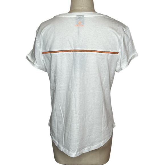 Bogner Fire + Ice Debra White Short Sleeve Graphic T-Shirt Women's Size L NWT - Picture 3 of 7